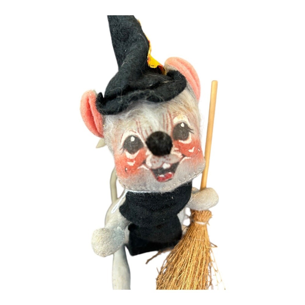Annalee Mouse Witch 8" W/Broom Hat Vintage Halloween Collectible 1971 Made‎ USA